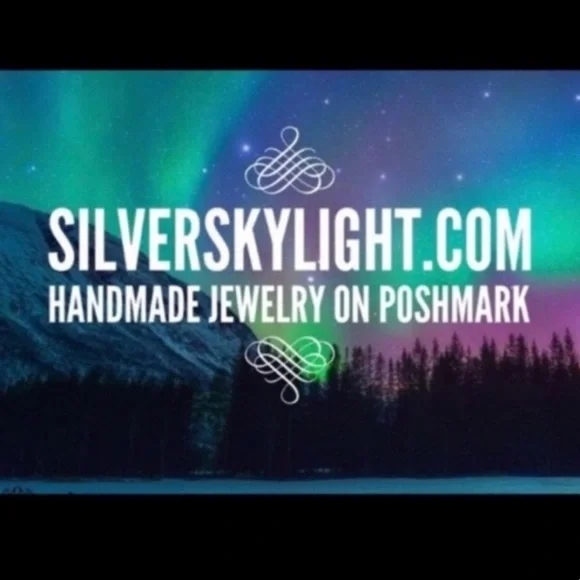 Silver snake with red aura blood crystal quartz stainless steel necklace - Picture 12 of 13